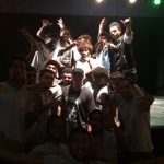 Les TTMA posent avec le rappeur
